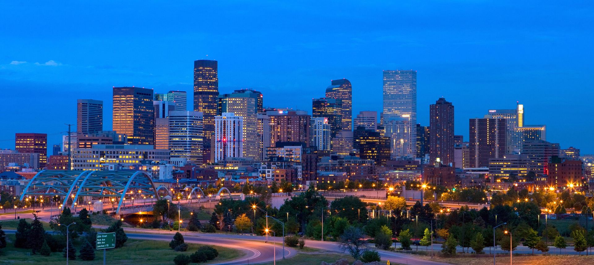 Denver, Colorado skyline at dusk